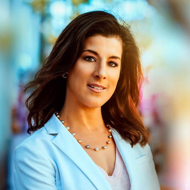 HEADSHOT_NRPR_Nicole-Rodrigues_square Nicole Rodrigues